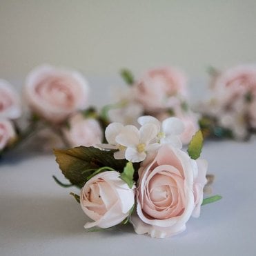 Light Pink 02 Head Rose Pin 16HM