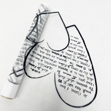 Organza Roll with Heart Love Message 30cm x 5m White/Black
