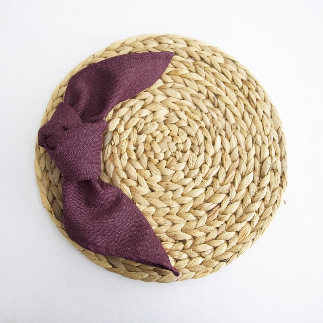 Urbane Linen Napkins Wine